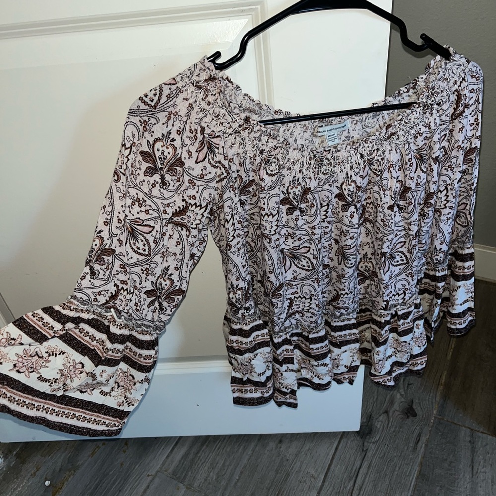 American Eagle Outfitters Off Shoulder Top